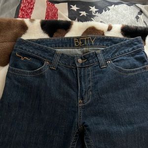 Selling Kimes Ranch jeans. Size 8/34 like new. Barely worn.
